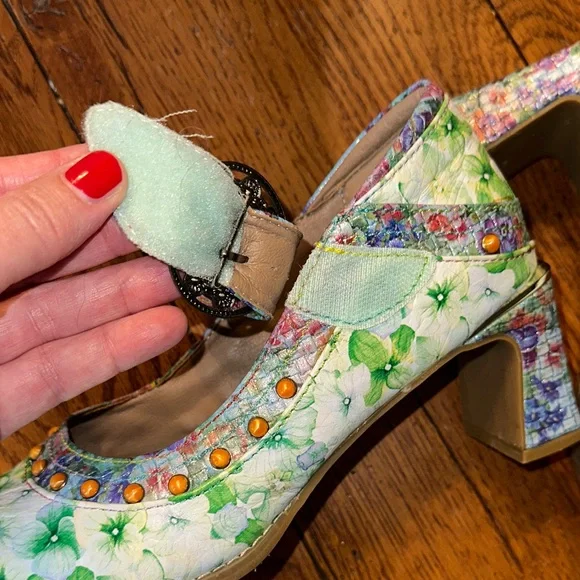 L’Artiste, spring step mary jane style heels - Picture 6 of 10